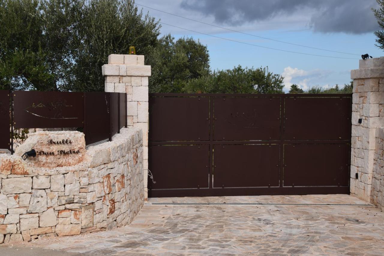 בית הארחה קסטלאנה גרוטה 	Trulli Don Pietro מראה חיצוני תמונה
