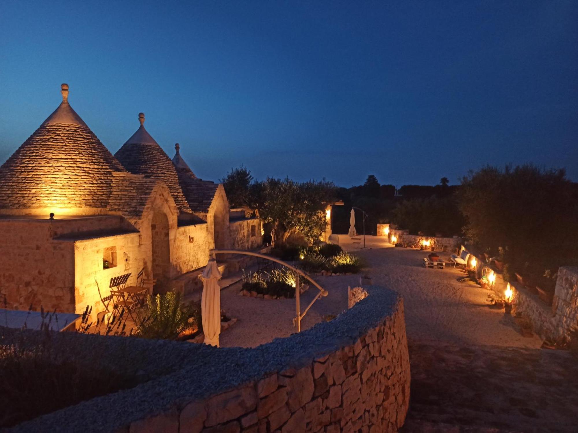 בית הארחה קסטלאנה גרוטה 	Trulli Don Pietro מראה חיצוני תמונה